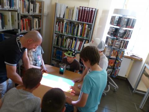 Journée jeux à la médiathèque Plaine Limagne à Aigueperse