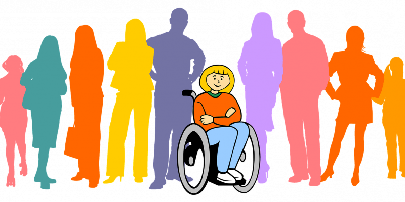 Dessin d'une jeune fille en fauteuil roulant devant des silhouettes colorées